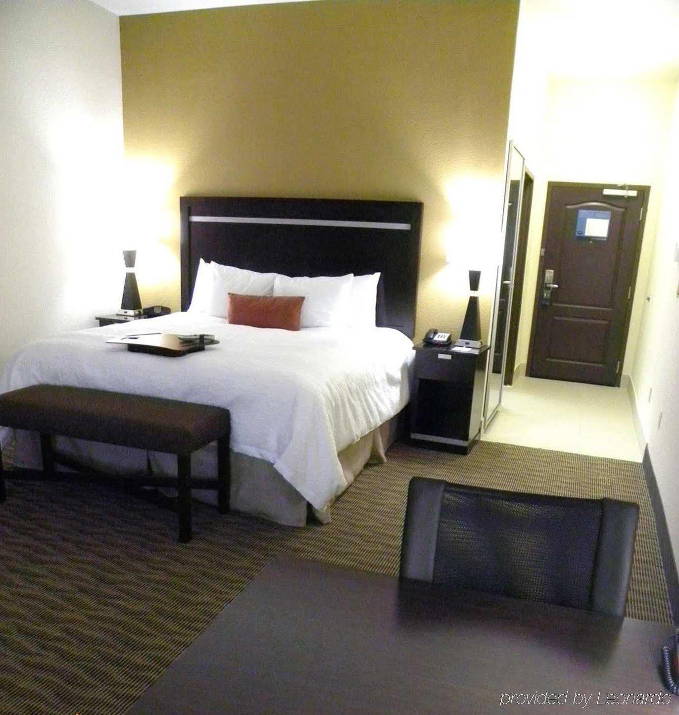 Hampton Inn & Suites Dallas I-30 Cockrell Hill, Tx חדר תמונה